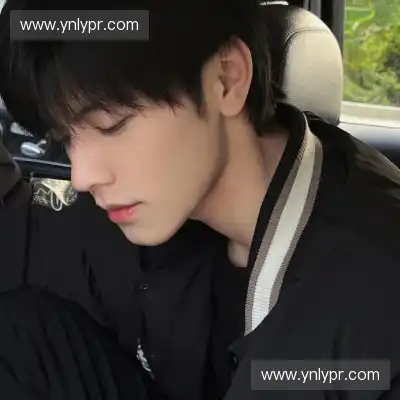郦蔚